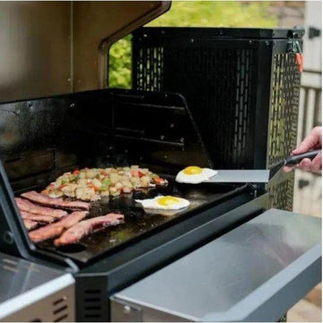 Masterbuilt Gravity Series‚ 800 Digital Charcoal Griddle + Grill